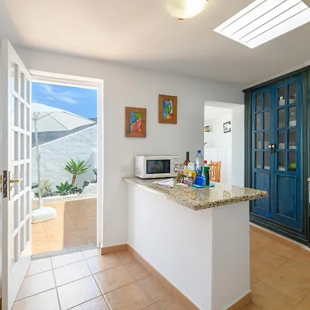 Famara Caracolillos, El Apartamento Exterior photo